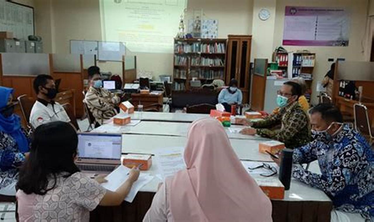Panduan Lengkap Menaklukkan Pasing Grade 2024 Bahasa dan Sastra Prancis UGM Yogyakarta
