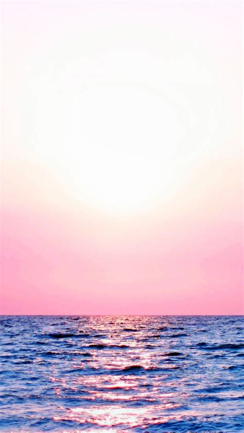 A Splash of Serenity: Transform Your iPhone with Dreamy Pastel Color Wallpapers
