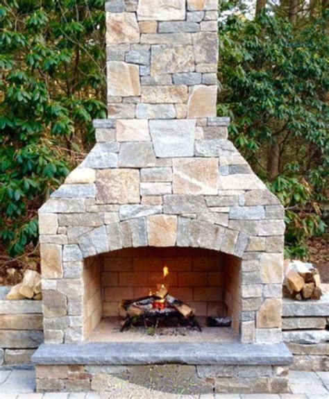 DIY Outdoor Fireplace Kit "Fremont" makes hardscaping cheap and easy