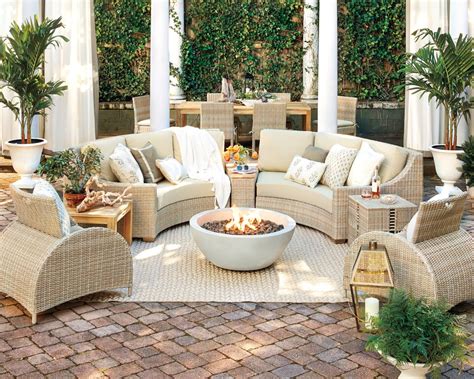 Outdoor Furniture 15 Ways to Arrange Your Porch