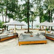 Penginapan Payung Island Beach Resort