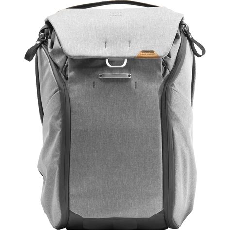 Peak Design Everyday Backpack V2: Features, Pros, And Cons