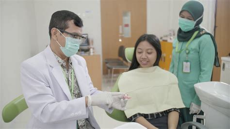 Pelayanan dokter gigi