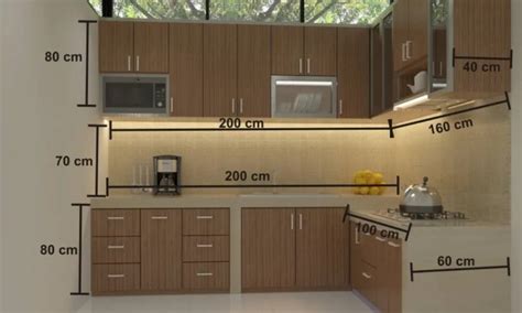 pemasangan kitchen set mempertimbangkan posisi dan jarak dari dapur ke meja makan dan sofa di ruang keluarga