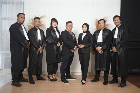 Pengacara & ChatGPT: Denda Mahal, Pelajaran Penting.