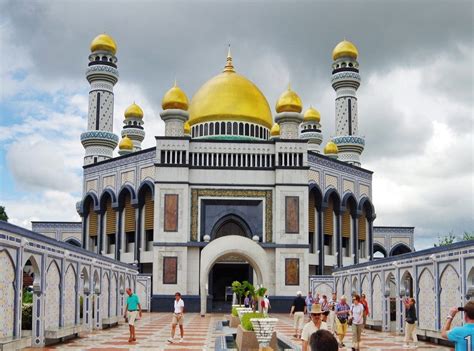 Pengajaran Multidisiplin di Brunei Darussalam