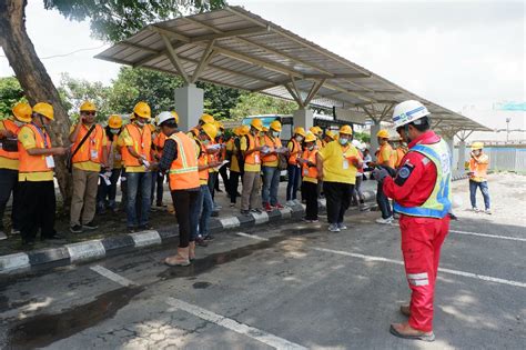 Peningkatan Kualitas Jalan dan Konstruksi Bangunan Indonesia
