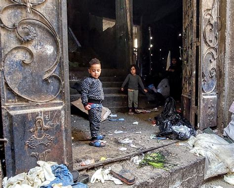 People of Garbage City