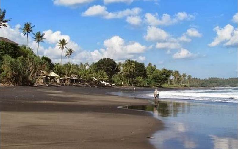 Perbandingan Balian Beach Dengan Pantai Populer Bali Lainnya