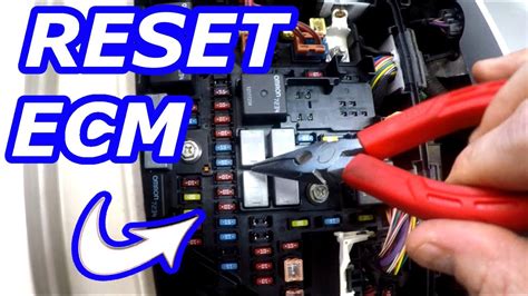 Performing a Manual Reset to Reset the Cadillac Computer