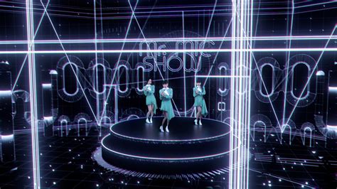 Perfumeの先進的なステージ演出