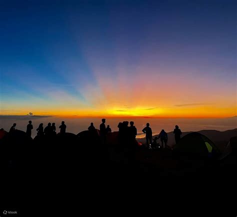 Pergasingan Hill sunset