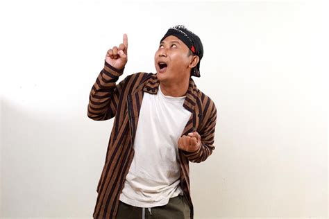 Perhatikan Intonasi dan Ritme