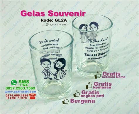 Periksa gelas souvenir polos dengan cermat sebelum digunakan