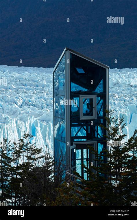 Perito Moreno viewing platforms