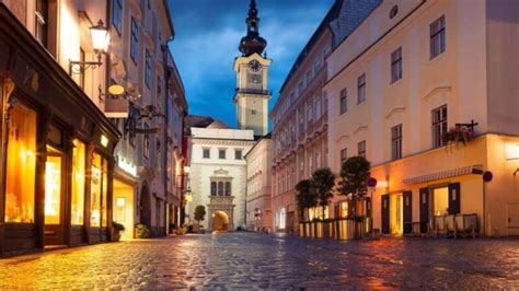 Personalized walking tours