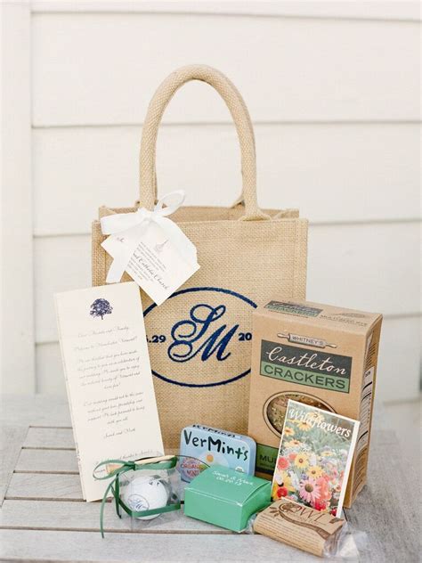 Personalizing Your Wedding Welcome Bags
