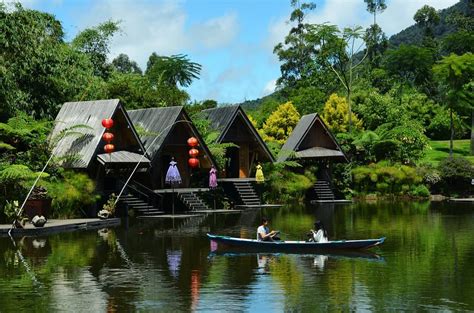 Wisata Dusun Bambu Bandung
