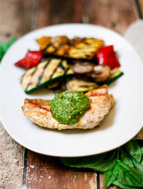 Pesto Chicken with Grilled Vegetables