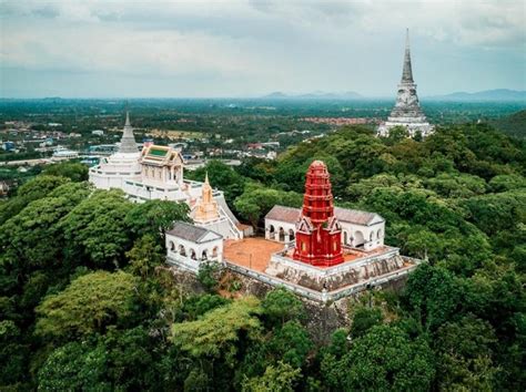 Petchaburi Temple Tour