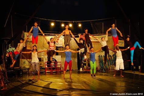 Phare Circus Show