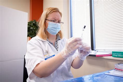 Pharmacies Offering Vaccinations