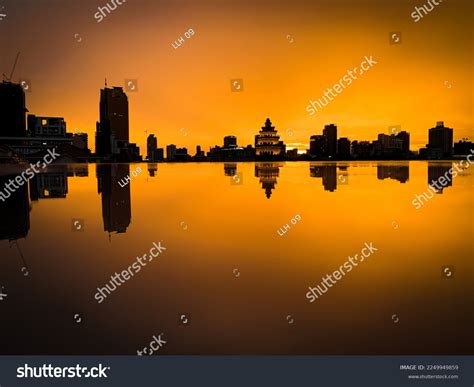 Phnom Penh Golden Hour