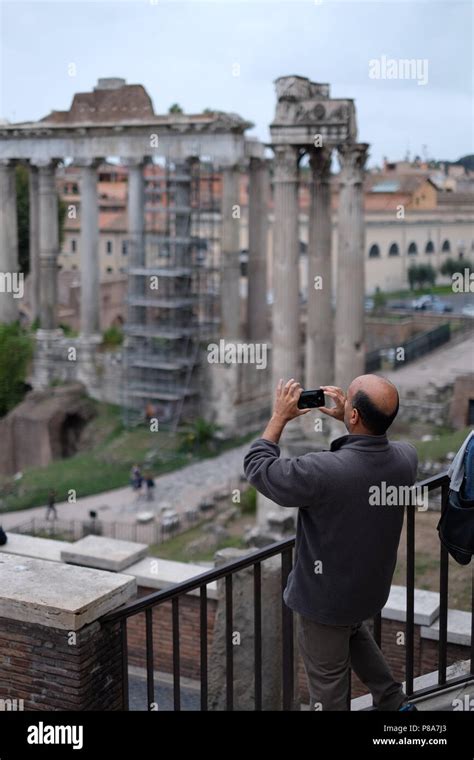 Photographing Roman Forum