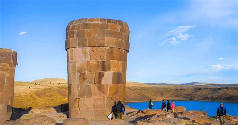 Photographing Sillustani