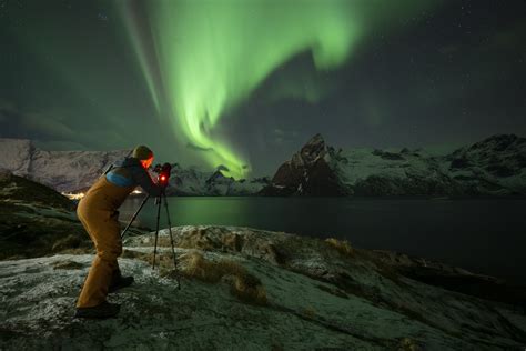 Photographing the lights