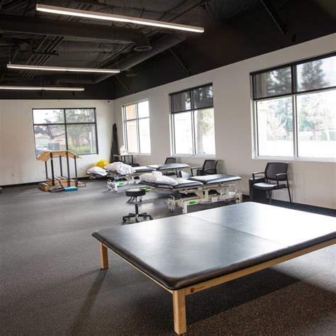 Physical Therapy Fresno - Comprehensive Care