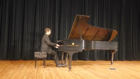 Piano Lessons in Fairbanks, Alaska: Learn from Expert Pianists