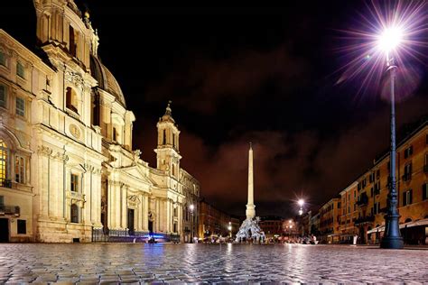 Piazza Navona night