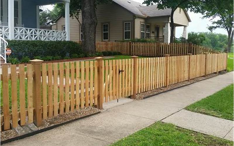 Picket Fence Privacy Fence: The Ultimate Guide