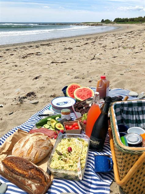 Picnic basket beach