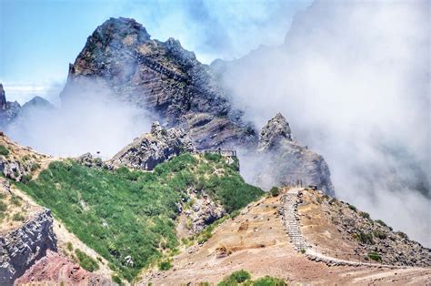 Pico Do Arieiro access