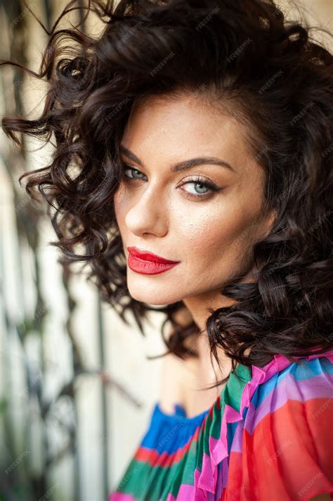 Pictures Of Hot Women