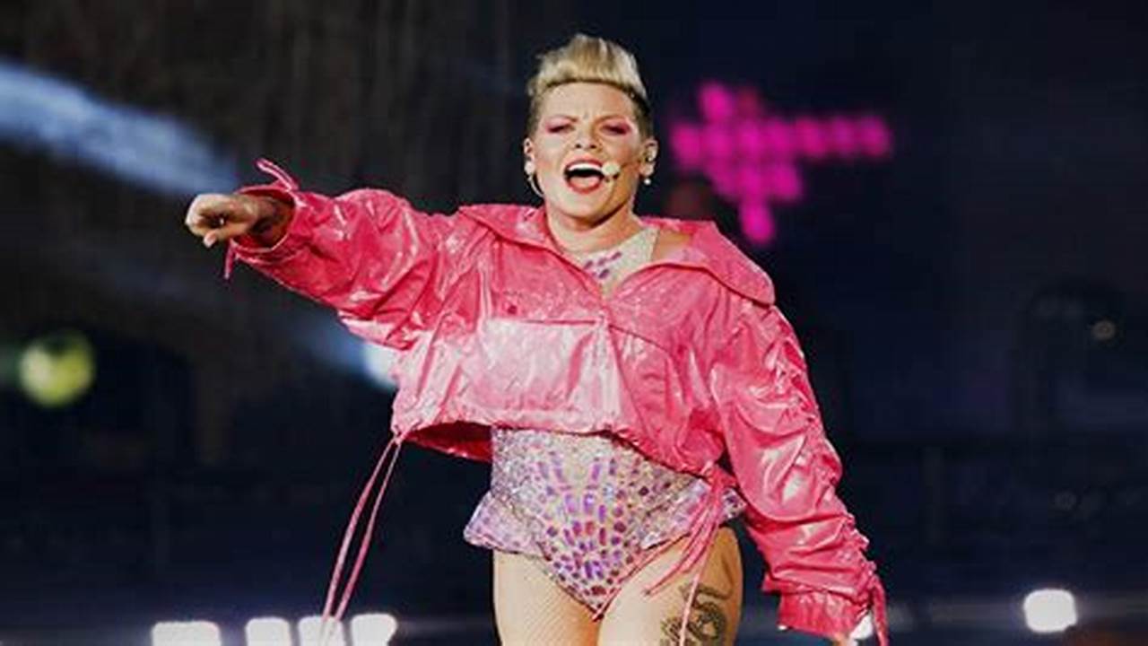 Pink Concert 2025 Detroit