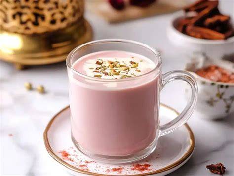 Viral Kashmiri Pink Chai Recipe – Creamy, Floral & Naturally Pink