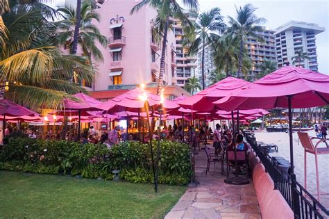 Pink Hotel Waikiki Mai Tai