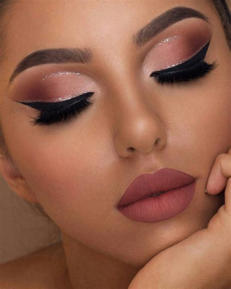 Cute Makeup Looks To Try On Pinterest