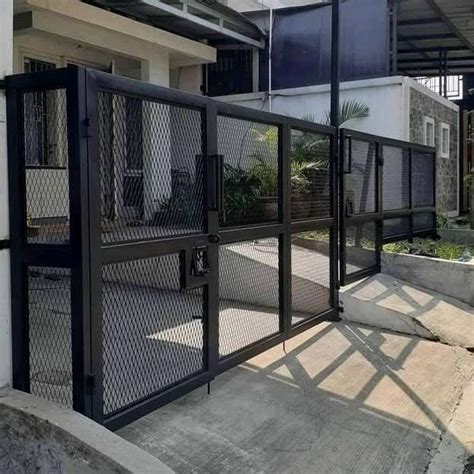 Penting 42 Model Pintu Pagar Besi Lipat Decorasi Hiasan