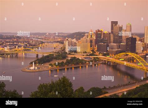 Pittsburgh Golden Triangle Sunset Walking Tour: A Detailed Review