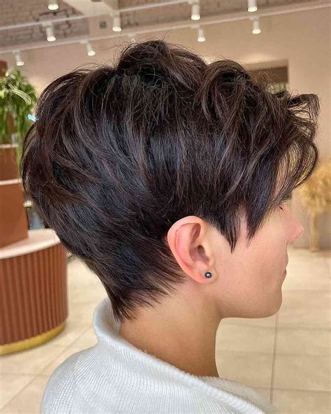 Pixie Cut for some frizz types