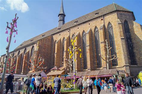 Place des Dominicains Colmar