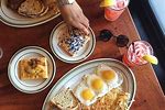 Places to Eat Breakfast Near Me