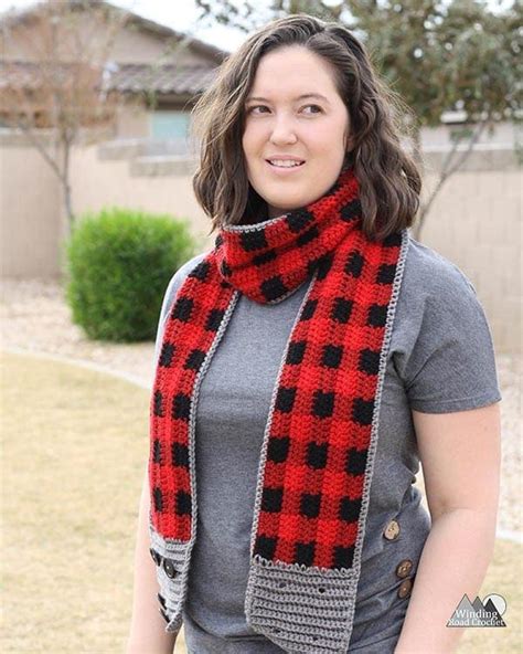 Plaid Crochet Scarf