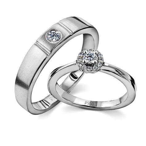 Platinum wedding rings: True figure of love