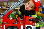 Play Kids Fire Truck