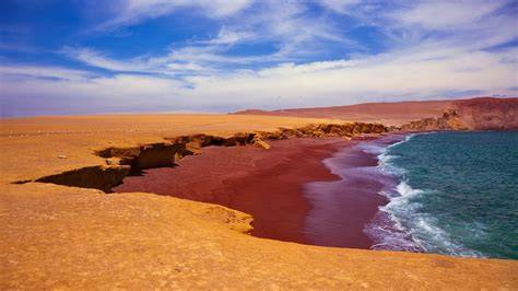 Playa Roja Peru